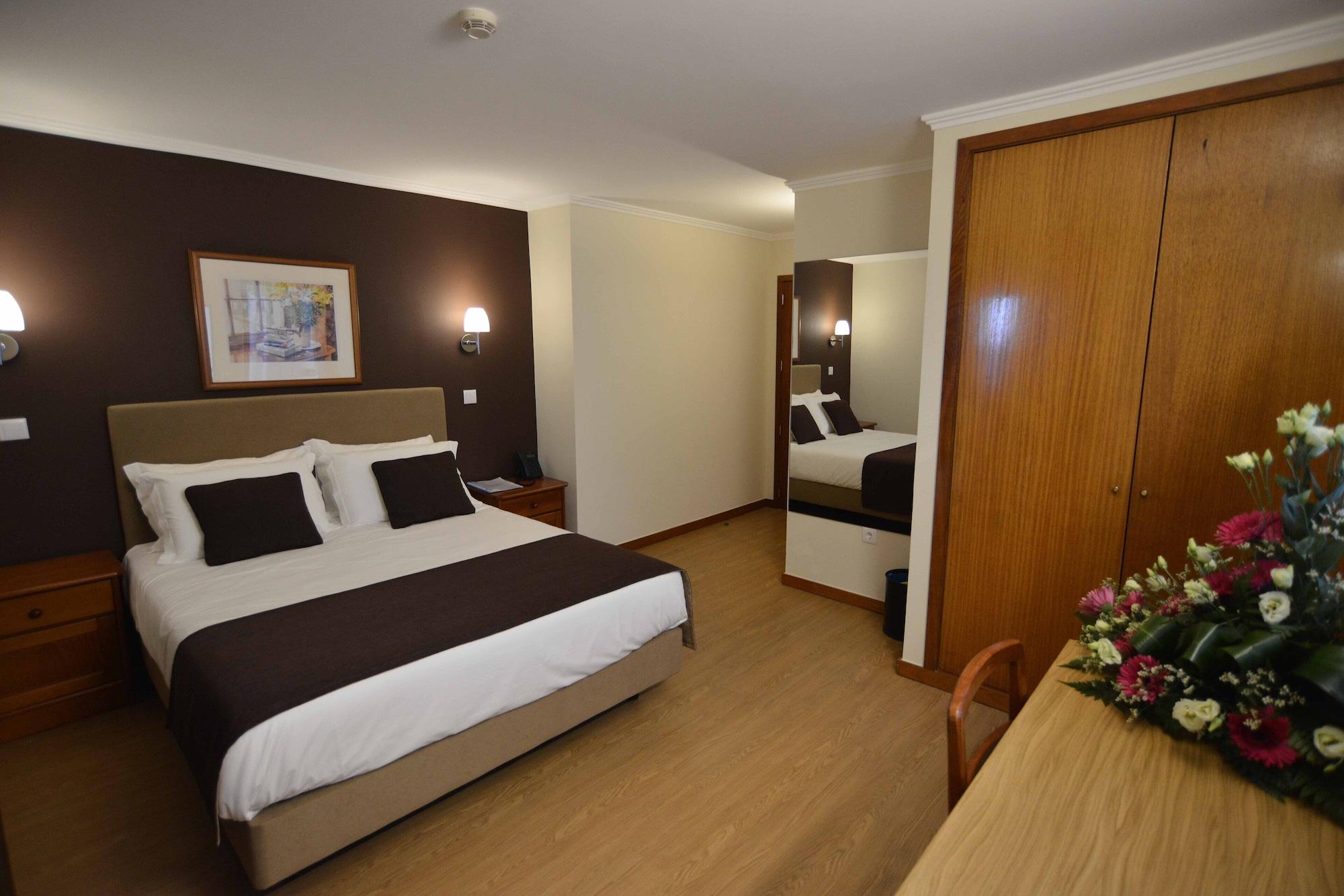 Hotel Salgueiro ปอร์โต โมนิซ ภายนอก รูปภาพ