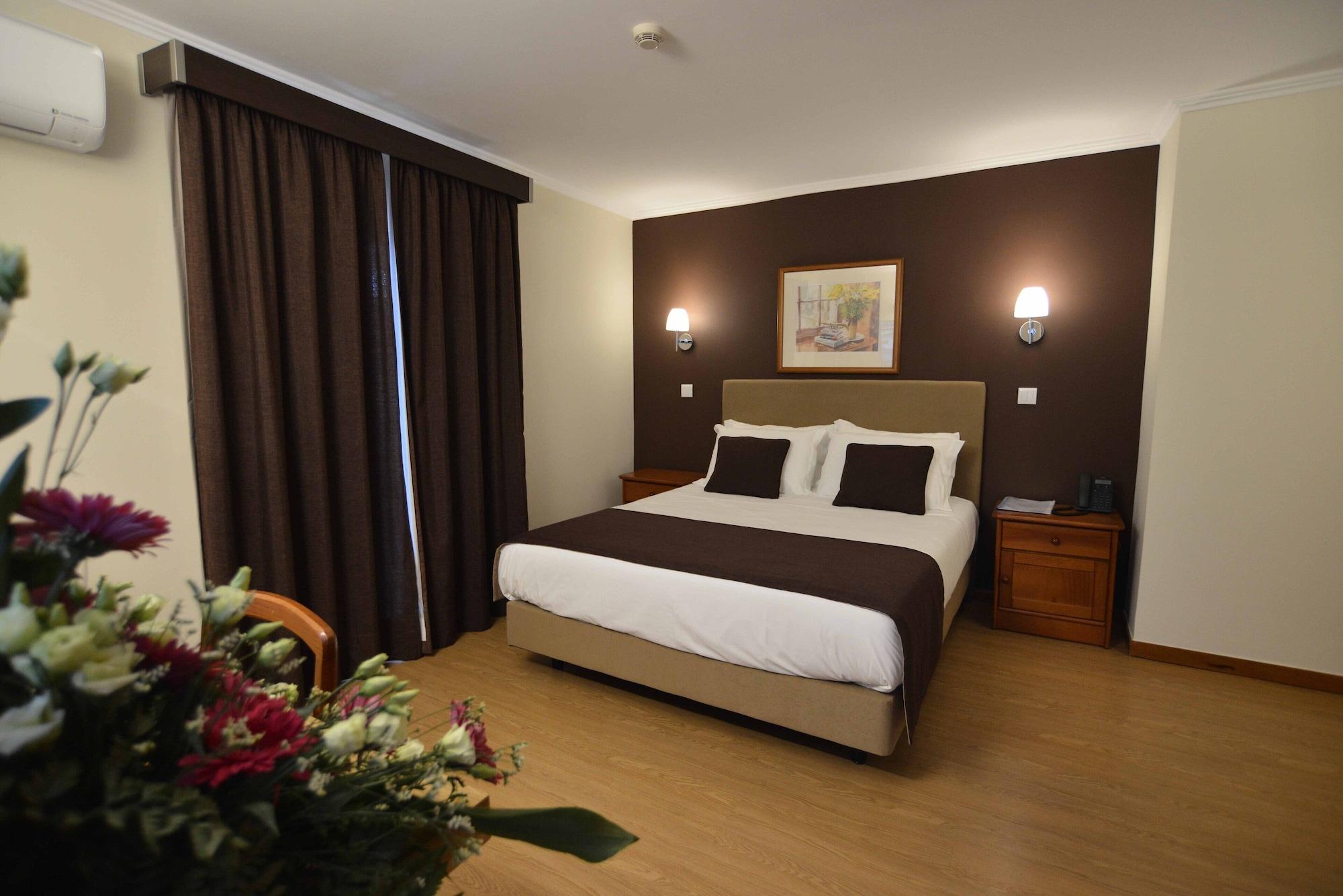 Hotel Salgueiro ปอร์โต โมนิซ ภายนอก รูปภาพ